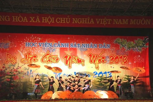 Dạ hội chào mừng năm mới 2013 tại Êv88 chào đón năm mới 2026
